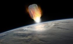 فلكيون يراقبون كويكباً يحتمل أن يصطدم بالأرض